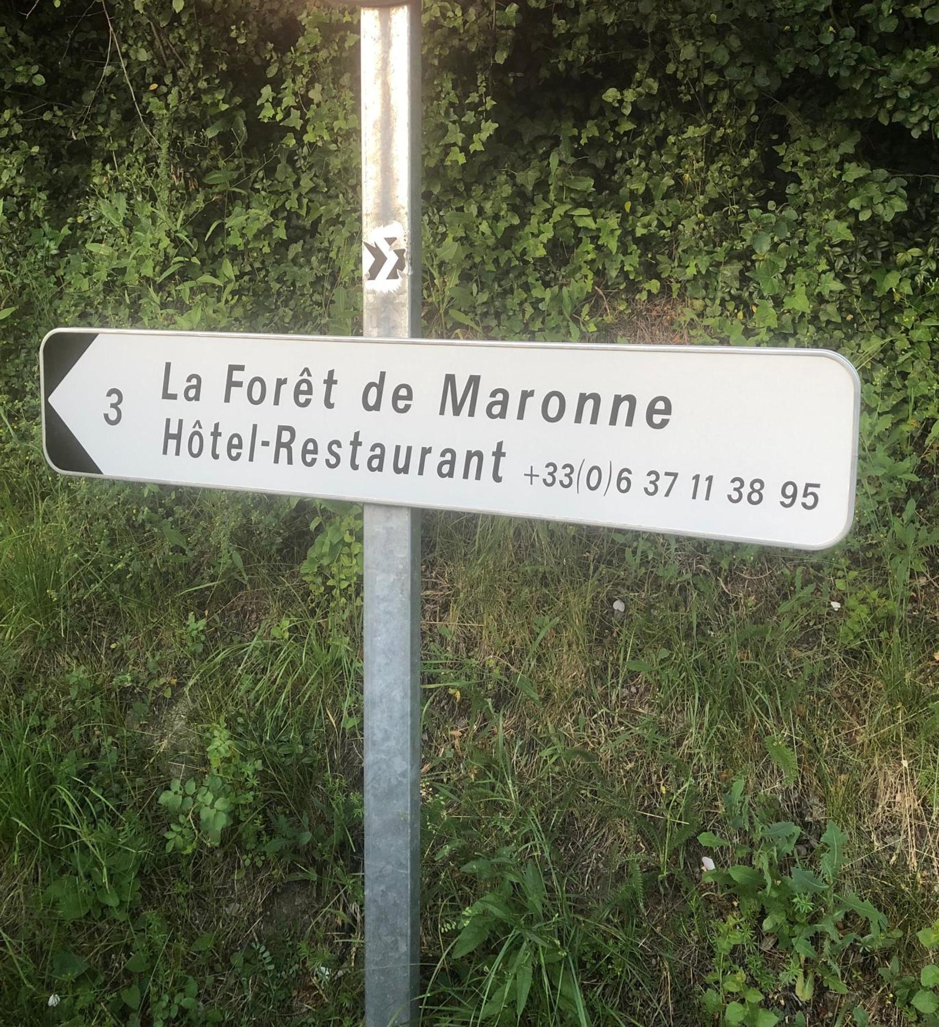 La Foret De Maronne La Garde  Екстериор снимка
